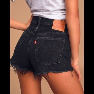 Levi’s 501 Shorts in Black- Never Worn!!